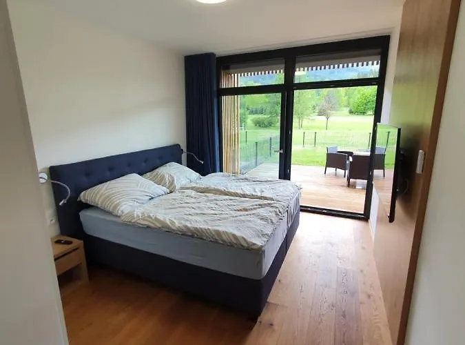Green Apartmany * Челадна