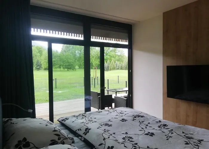 Green Apartmany * Челадна
